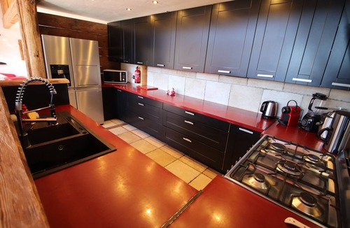 Montgenevre Ski Chalet | CHALET 22 PEOPLE SKI IN SKI OUT SWIMMING POOL JACUZZI SAUNA HAMMAM CINEMA ROOM