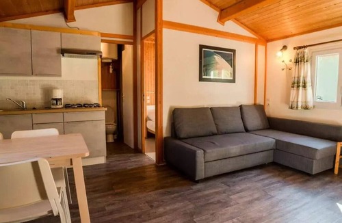 Meolans-Revel Ski Chalet | Chalet A - sleeps 6