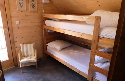 Reallon Ski Chalet | Chalet Aiguilles - Cottages for 8 people