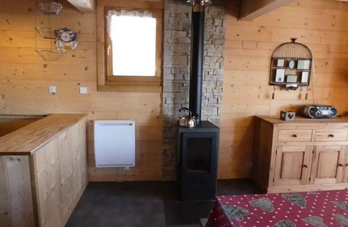 Reallon Ski Chalet | Chalet Aiguilles - Cottages for 8 people