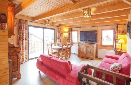Montgenevre Ski Chalet | Chalet Anais, traditional Alpine feel
