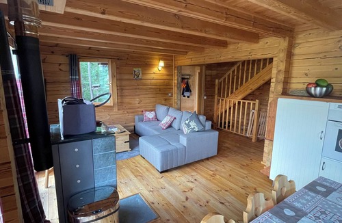Enchastrayes Ski Chalet | Chalet au Sauze à 3 min des Pistes