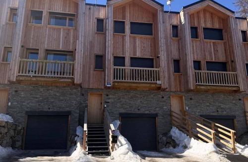 Les Claux Ski Chalet | Chalet, balcony, fireplace or stove, tv, 108m², Vars