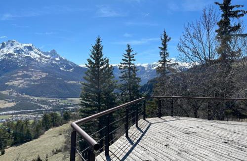 Faucon-de-Barcelonnette Ski Chalet | Chalet d exception ensoleillé, vue grandiose