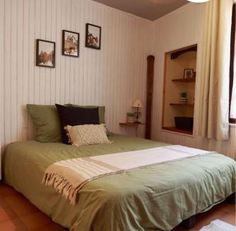 Greoux-les-Bains Villa | Chalet en Provence avec terrasse dans le village