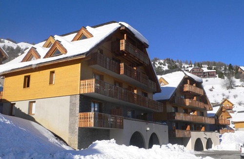 Pra Loup Ski Chalet | Chalet familial 6 pers avec parking à Pra Loup - FR-1-504-364
