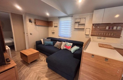 Puget-sur-Argens Apartment | Chalet in a 5-star resort with swimming pool