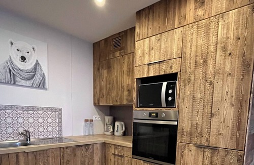 Les Menuires Apartment | Chalet "Linette" - 120 m2 - 4 bd. 8 pers. Ski in, ski out