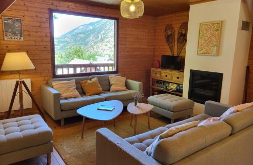 Guillestre Apartment | Chalet lumineux et spacieux entre Risoul Vars et les stations du Queyras