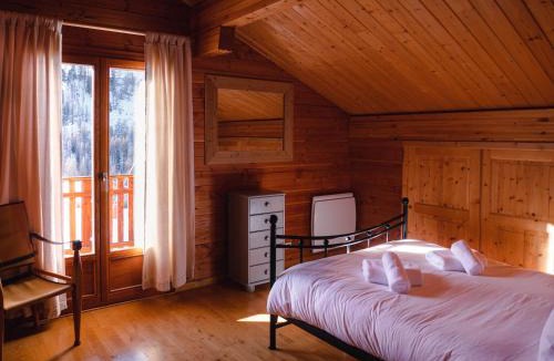 Isola Ski Chalet | Chalet Marmotte