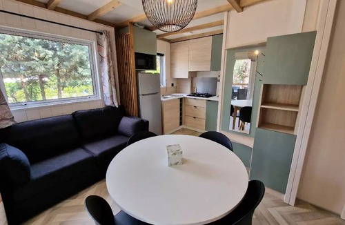 Mandelieu-La-Napoule Ski Chalet | Chalet Mimosa 2 bedrooms 4 people