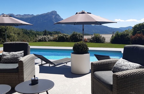 Puy-Saint-Eusebe Ski Chalet | CHALET PAULANTOINE with POOL and BALNEOTHERAPY AREA