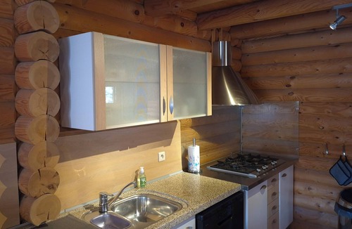 Chateauroux-les-Alpes Ski Chalet | CHALET TERRACE MOUNTAIN VIEW PRIVATE JACUZZI IN 3* CAMPSITE LE DOMAINE DES ECRINS