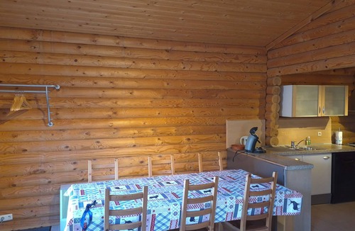 Chateauroux-les-Alpes Ski Chalet | CHALET TERRACE MOUNTAIN VIEW PRIVATE JACUZZI IN 3* CAMPSITE LE DOMAINE DES ECRINS
