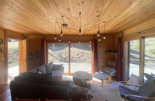 Le Super-Sauze Ski Chalet | chalet tout en bois au Sauze