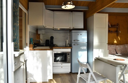 St.-Remy-de-Provence Ski Chalet | Chalet with private spa, garden, all within walking distance.