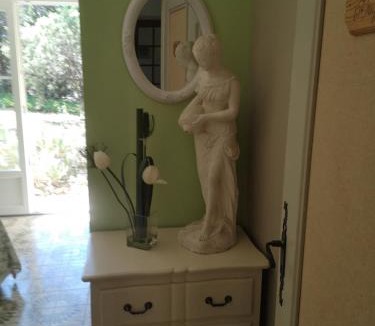 Aramon Bed & Breakfast | Chambre d'hôte Saint Rémy