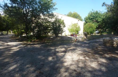 Lambesc Bed & Breakfast | Chambre d'hôtes La Pinede