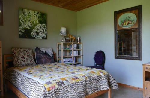 Selonnet House | Chambre indépendante deux personnes au bord de la Blanche