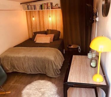 Gemenos Bed & Breakfast | Chambre La madeleine