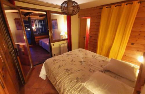 La Bollene-Vesubie Apartment | Chambre La Séquoiane Col de Turini