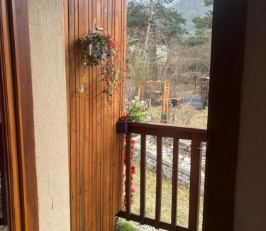 Savines-le-Lac Bed & Breakfast | Chambre Serres Ponçon