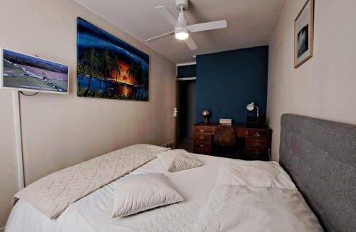Nimes House | Chambre spacieuse nimes quartier populaire