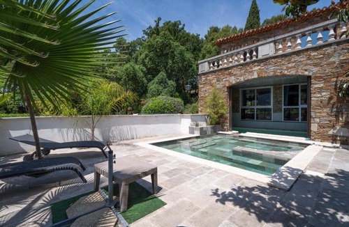 Hyeres Bed & Breakfast | Chambres D'hôtes - Le Mas Du Rocher