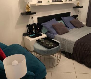 Menton House | Chambres dans appartement moderne guest house