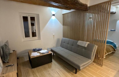Gardanne Apartment | Charmant Appartement au centre de Gardanne