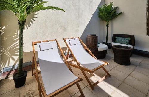 Centre Historique Apartment | Charmant Appartement Climatisé avec Terrasse au centre-ville de Narbonne
