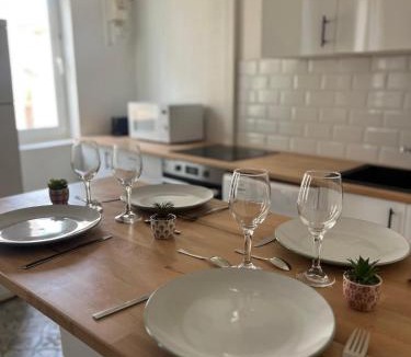 Faubourg Apartment | Charmant Duplex centre de nimes