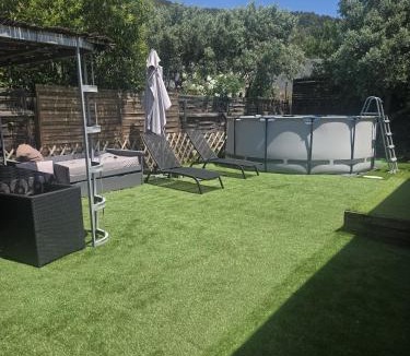 Gemenos Ski Chalet | Charmant Mobil home avec piscine privative