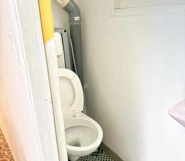 8th Arrondissement Bed & Breakfast | Charmante maison authentique et paisible entre mer et callanques