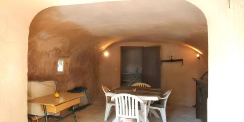 Saint-Michel-l'Observatoire Villa | Charmante villa à Dauphin avec piscine privée et jardin