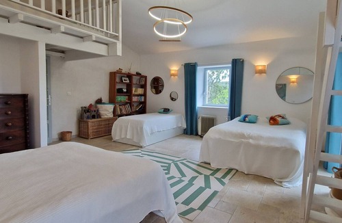 Ferrieres-les-Verreries House | Charming renovated farmhouse with swimming pool, ideal for group holidays, near Montpellier