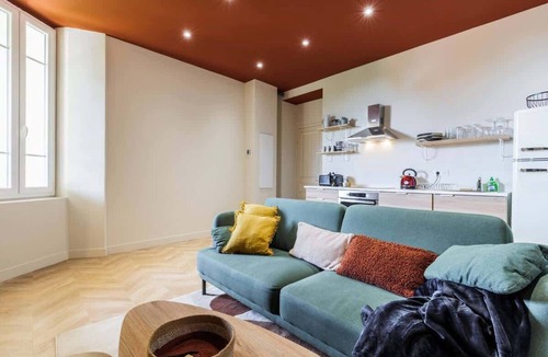 Villefranche-sur-Mer Apartment | Charming 3-room apartment with sea view