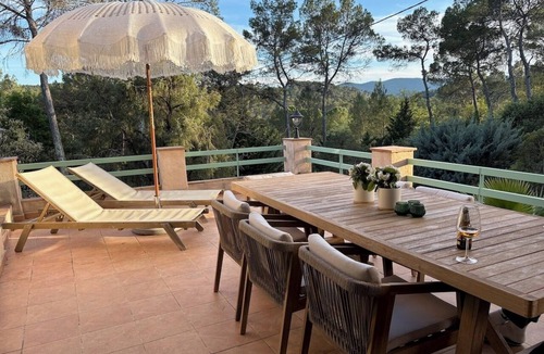Lorgues Villa | Charming 6-bedroom villa 'Les Bosquets' with private pool, AC, WiFi in Lorgues