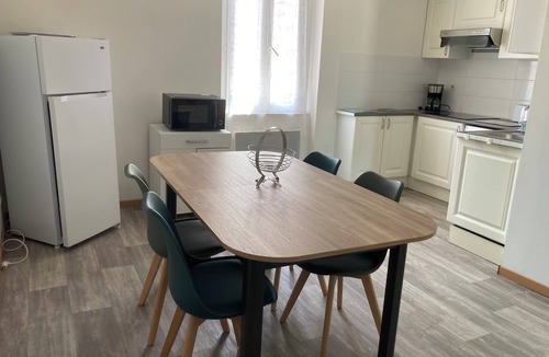 Le Bousquet-d'Orb Apartment | Charming 60-m2 apartment in the heart of the village of Bousquet d'Orb, 34260