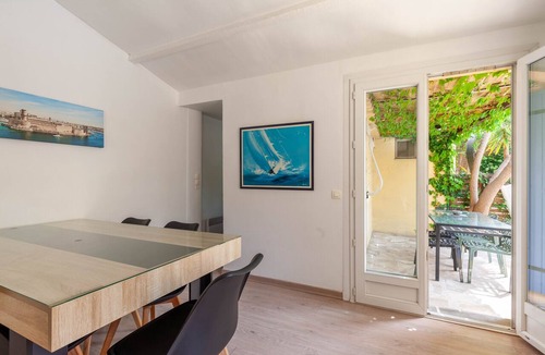 Vielle-Chapelle House | Charming 64 m² House with Large Pool and Palm Trees