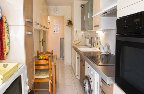 Boulouris-sur-Mer Apartment | Charming accommodation 3 * by the sea with sea view. Private park, elevatoring