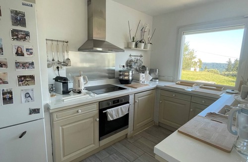 Tourrettes Villa | Charming air conditioned Californian Villa.