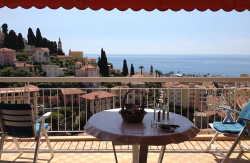 Menton Apartment | Charming apartment with a terrace and a splendid view—special August discount