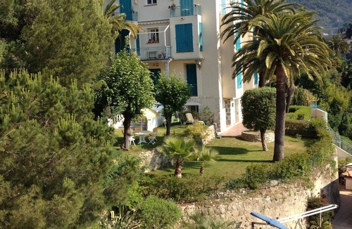 Menton Apartment | Charming apartment with a terrace and a splendid view—special August discount
