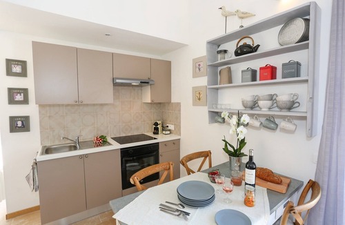 Aix-en-Provence Cottage | Charming Cottage - with a calm garden and a pool