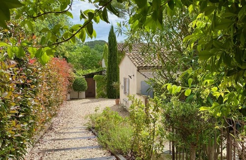 Aix-en-Provence Cottage | Charming Cottage - with a calm garden and a pool