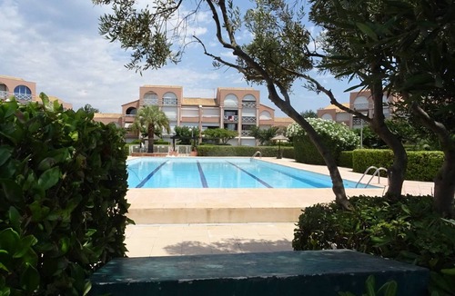 Palavas-les-Flots Apartment | Charming F2 Mezzanine, A/C, Pool, South, Parking, Near Beach and Village in Palavas