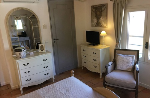 Saignon House | Charming family rooms in the heart of Provence in Lubéron in Saignon
