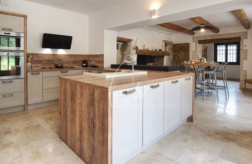 St.-Remy-de-Provence Ski Chalet | Charming Houses 1574