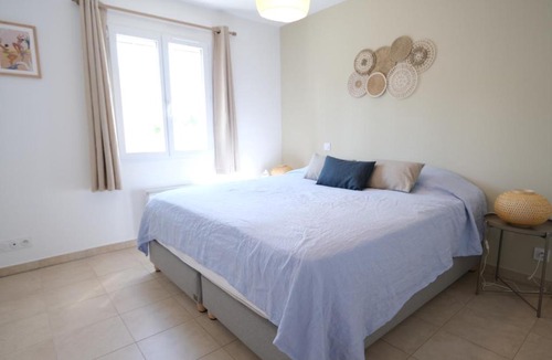 Maussane Villa | charming house in a quiet environment with private swimming pool, near the village center of maussane-les-alpilles - 8 people